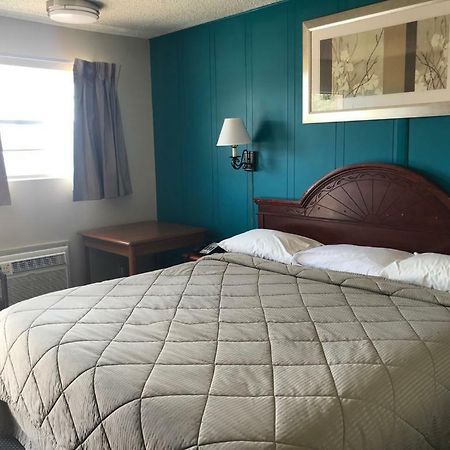 Eufaula Lakeside Inn מראה חיצוני תמונה